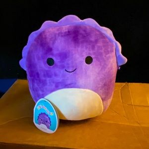 NWT 8” Delilah the dinosaur Squishmallow
